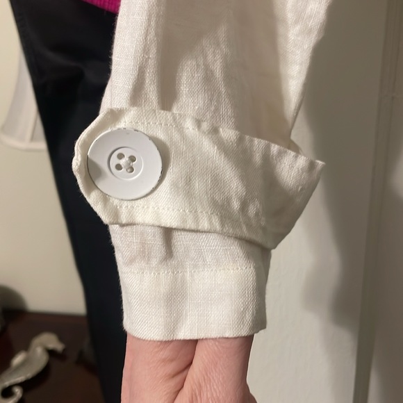 EUC white linen CABI jacket - Picture 3 of 4